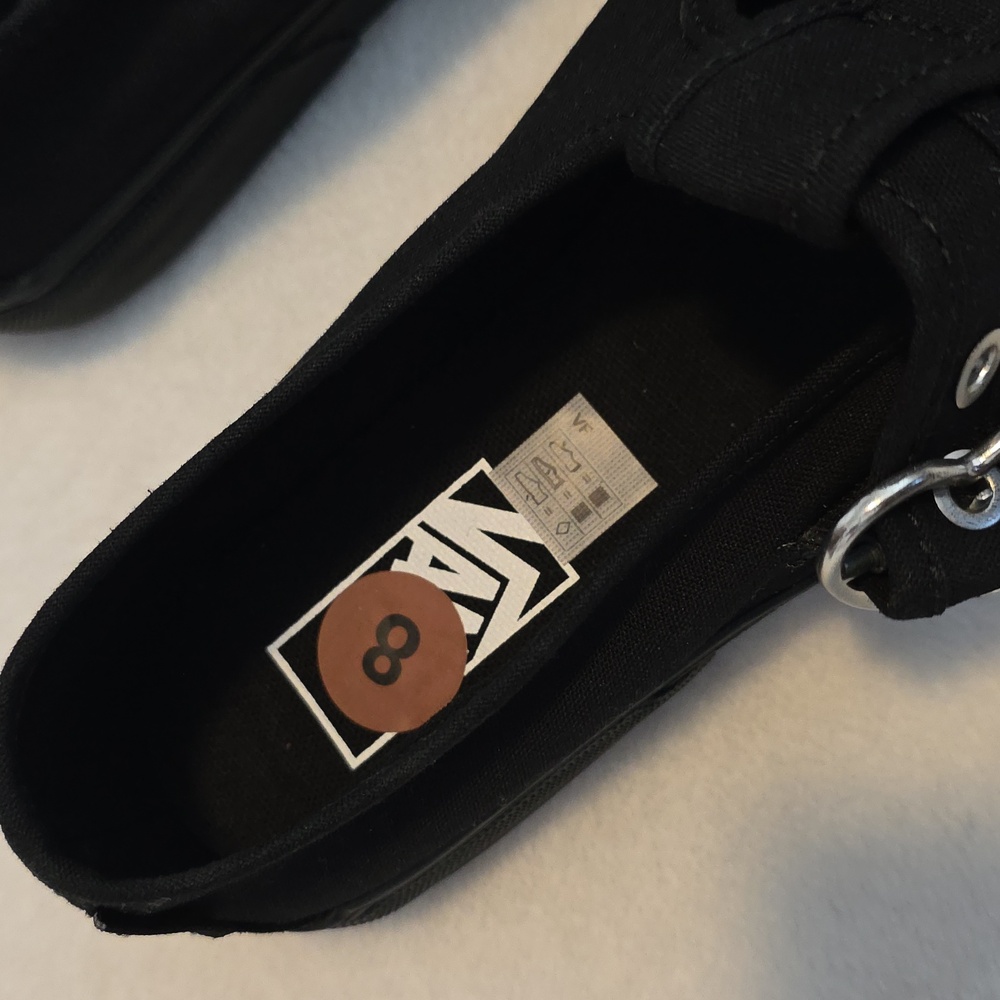 Van's Mary Jane Style 93 Shoe Heart Buckle - Picture 4 of 5